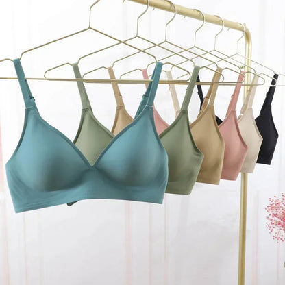 Experience Ultimate Comfort with Our Wireless Latex Jelly Seamless Bras - Removable Padded Bralette for Everyday Wear
